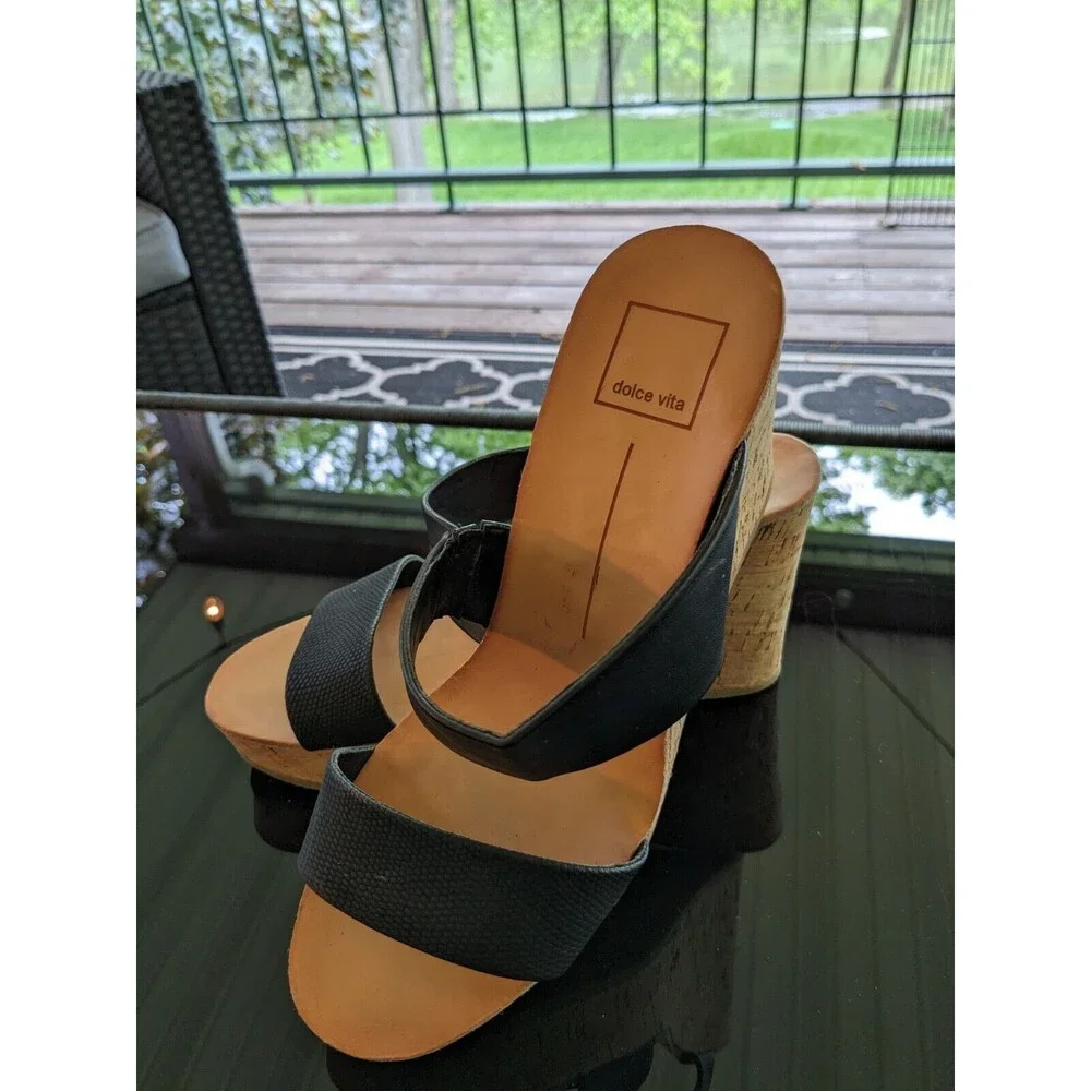 Dolce Vita Porcia Shoes Women's 9 Black Faux Leather Cork Wedge Sandals Coastal